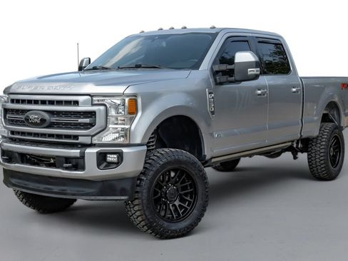Used 2020 Ford F250 Lariat w/ Lariat Ultimate Package AWD/4WD image 4
