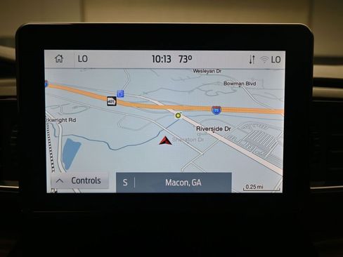 Used 2022 Ford Explorer Limited w/ Equipment Group 301A image 11