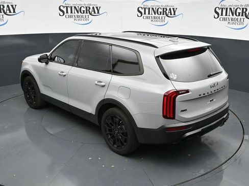 Used 2022 Kia Telluride SX w/ SX Prestige Package AWD/4WD image 22