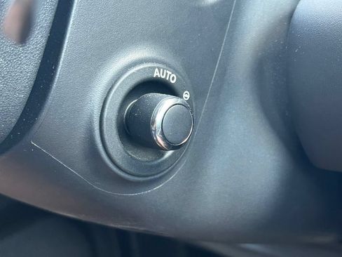 Used 2023 Land Rover Defender 110 V8 AWD/4WD image 33