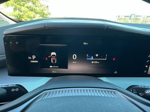 New 2025 Nissan Murano SL image 29