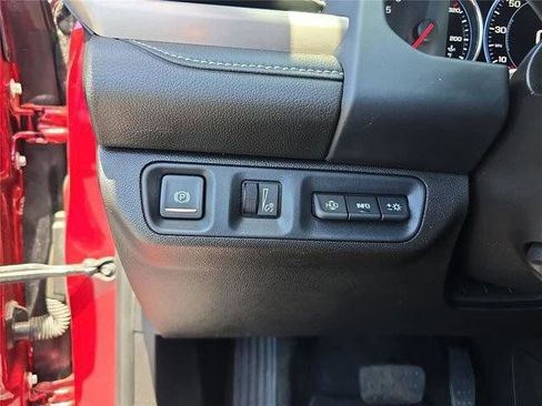 Used 2023 GMC Acadia Denali FWD image 36