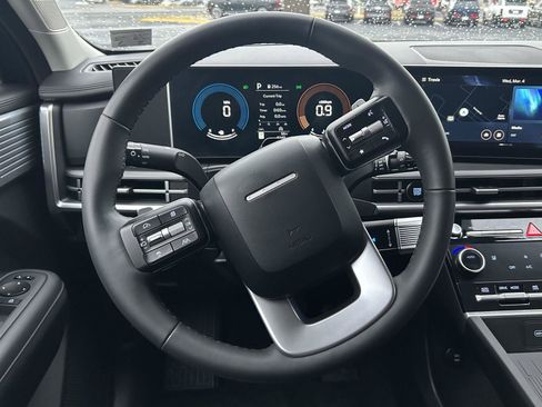 Certified 2025 Hyundai Santa Fe XRT image 23