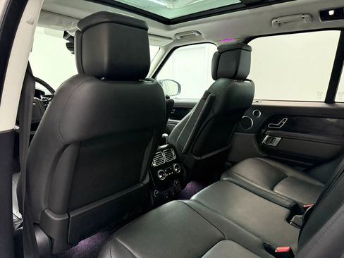 Used 2018 Land Rover Range Rover Supercharged image 48