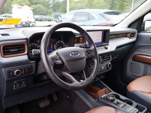 Used 2024 Ford Maverick Lariat w/ FX4 Off-Road Package AWD/4WD image 14