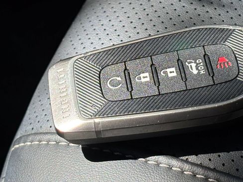 Used 2026 INFINITI QX60 Luxe FWD image 28