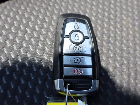 Used 2023 Ford Escape ST-Line image 29