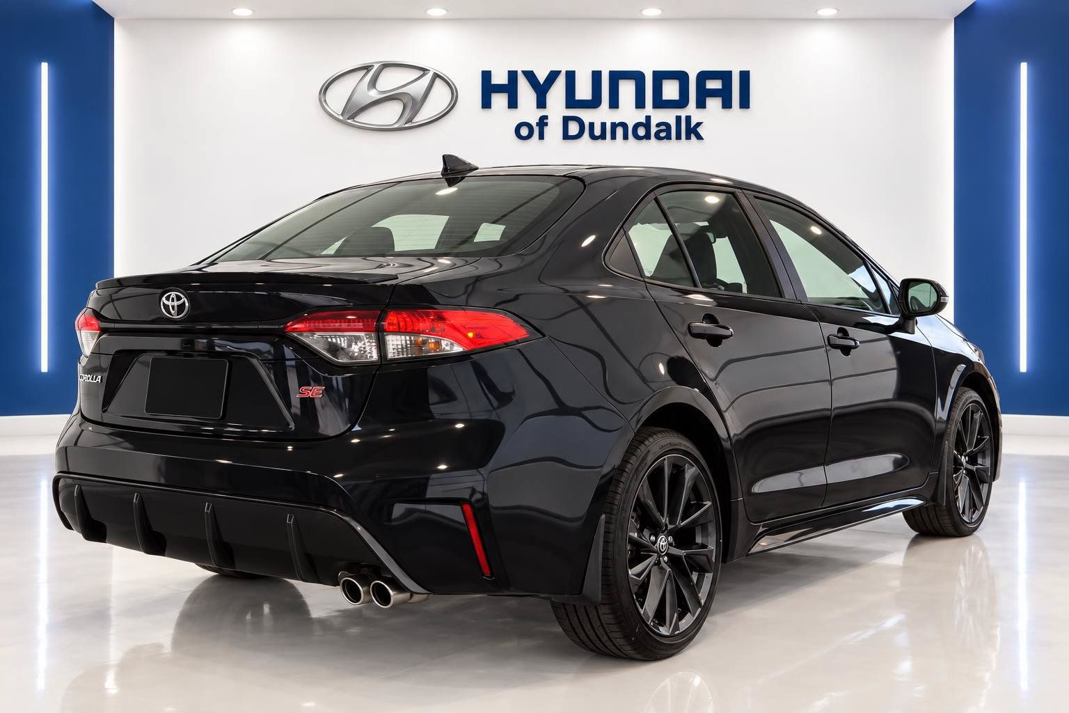 Used 2025 Toyota Corolla SE FWD image 4