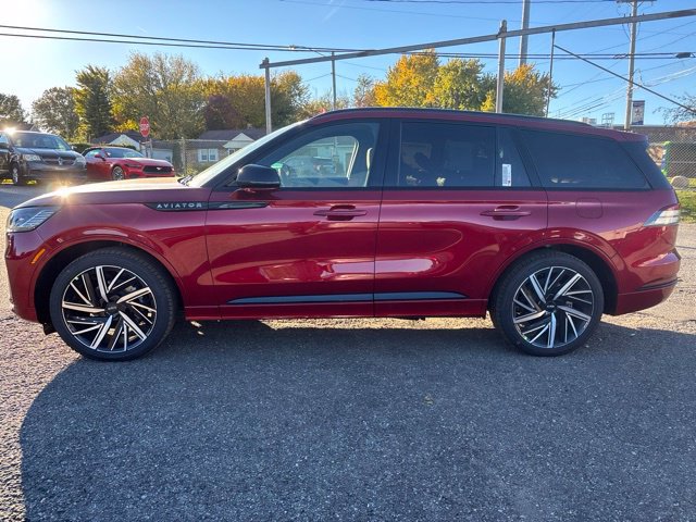 New 2027 Lincoln Aviator Black Label w/ Jet Appearance Package AWD/4WD image 6