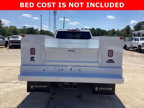 New 2025 GMC Sierra 3500 Pro w/ Convenience Package image 6