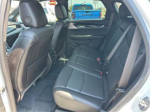 Used 2024 Cadillac XT5 Premium Luxury image 10