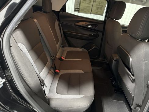 Used 2023 Chevrolet TrailBlazer LT w/ Convenience Package FWD image 28