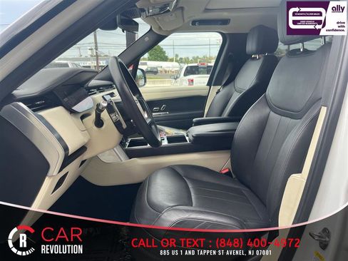 Used 2022 Land Rover Range Rover Long Wheelbase SE AWD/4WD image 17