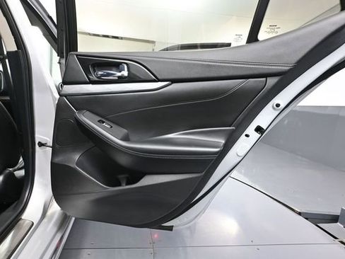 Used 2017 Nissan Maxima 3.5 SV w/ Dynamic Package FWD image 35
