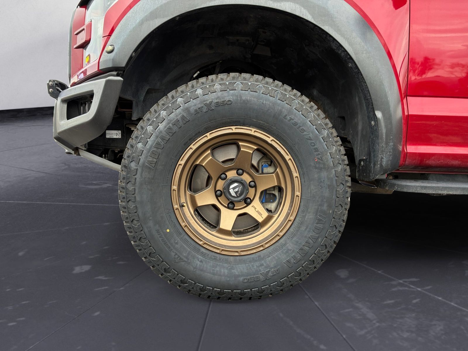 Used 2020 Ford F150 Raptor w/ Equipment Group 802A Luxury AWD/4WD image 12