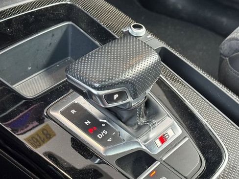 Used 2022 Audi SQ5 Premium image 21