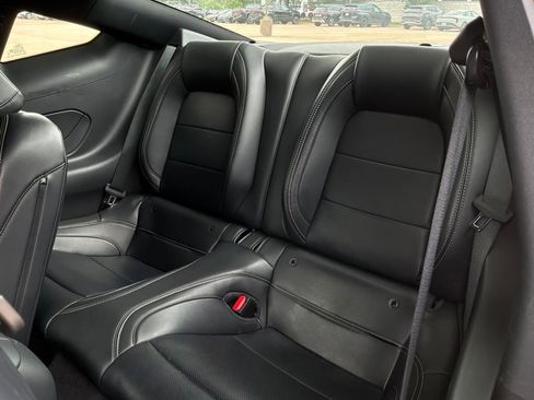 Used 2025 Ford Mustang GT Premium RWD image 11