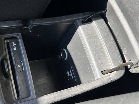 Used 2013 Dodge Dart SXT FWD image 15