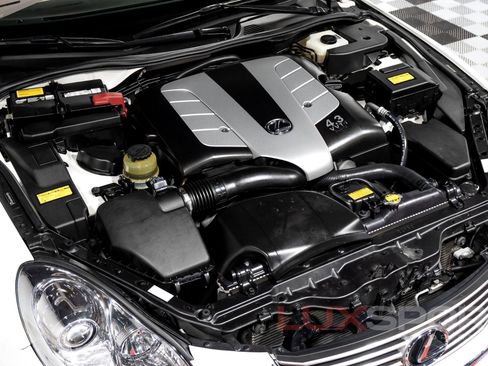 Used 2010 Lexus SC 430 Convertible image 90