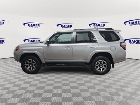 Used 2022 Toyota 4Runner TRD Off-Road Premium image 8