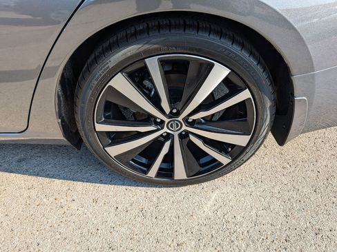 Used 2022 Nissan Altima 2.5 SR image 26