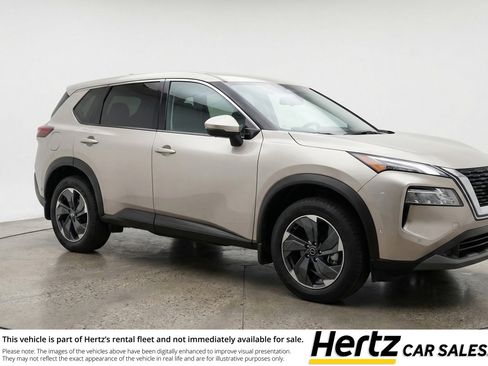 Used 2025 Nissan Rogue SV AWD/4WD image 1