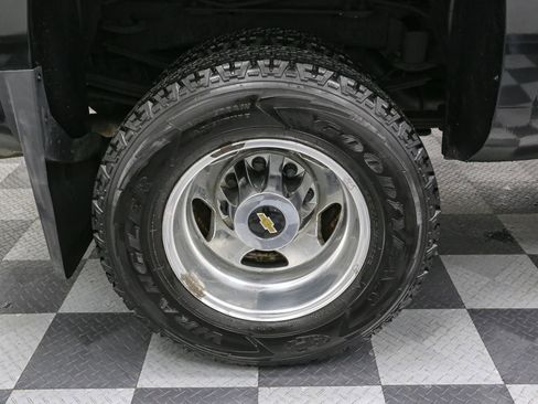 Used 2016 Chevrolet Silverado 3500 High Country image 16