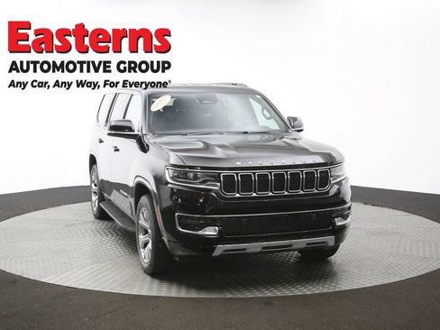 Used 2022 Jeep Wagoneer Series II AWD/4WD image 51