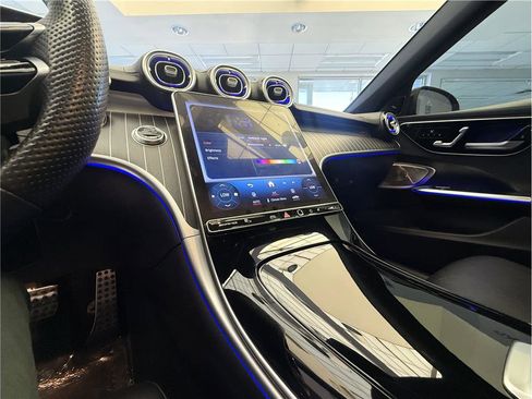 Used 2023 Mercedes-Benz C 43 AMG 4MATIC Sedan image 18