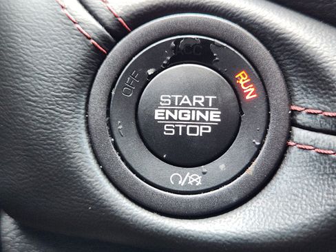 Used 2021 Dodge Durango R/T w/ Blacktop Package AWD/4WD image 19