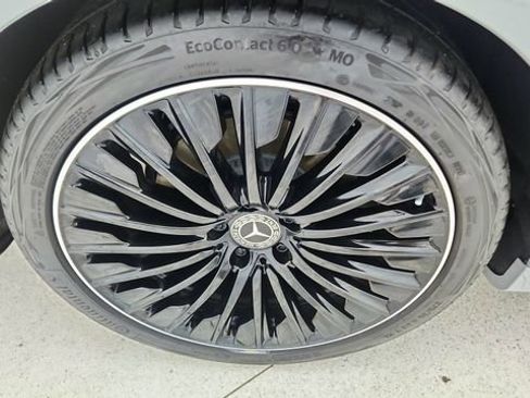Used 2024 Mercedes-Benz E 350 4MATIC Sedan image 56
