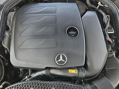 Used 2019 Mercedes-Benz C 300 Sedan image 29