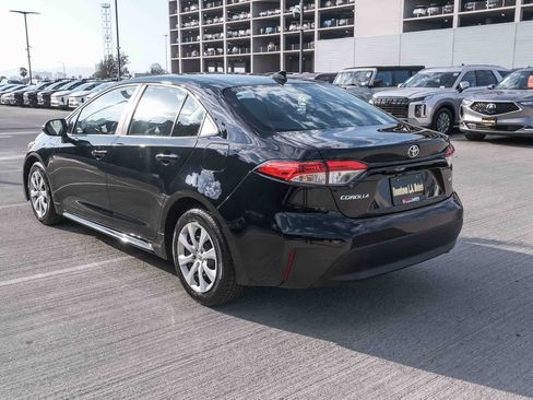 Certified 2024 Toyota Corolla LE FWD image 5