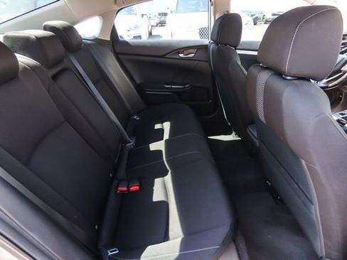 Used 2019 Honda Civic EX image 45