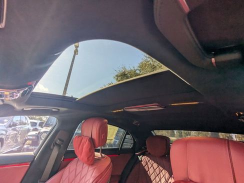 Used 2022 Mercedes-Benz S 580 4MATIC Sedan image 7