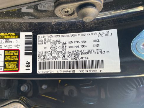Used 2019 Toyota Tacoma SR5 RWD image 34