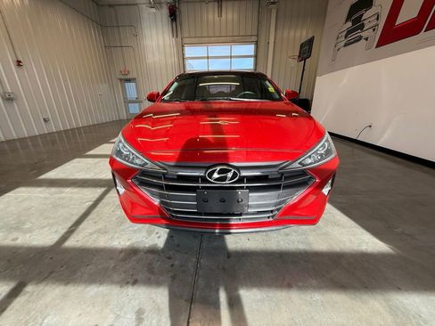 Used 2020 Hyundai Elantra SEL image 9