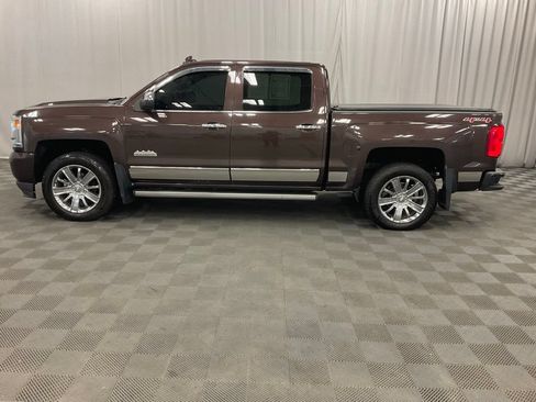 Used 2016 Chevrolet Silverado 1500 High Country w/ High Country Premium Package AWD/4WD image 14