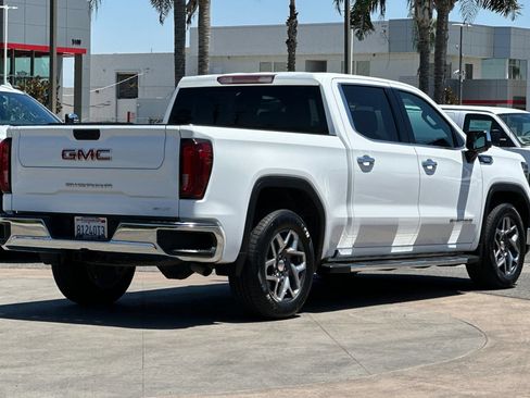 Used 2023 GMC Sierra 1500 SLT w/ SLT Premium Package RWD image 4