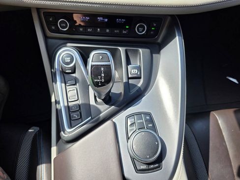 Used 2017 BMW i8 AWD/4WD image 23