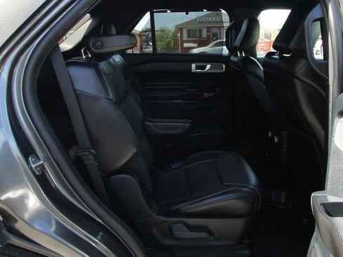 Used 2020 Ford Explorer ST w/ ST Street Pack image 12