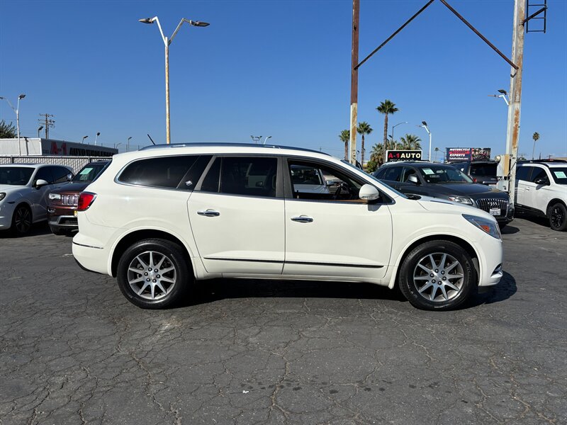 Used 2015 Buick Enclave Leather AWD/4WD image 2
