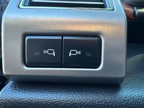 Used 2019 Ford F250 Platinum image 30