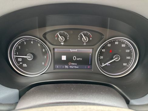 Used 2021 Buick Enclave Premium w/ Sun and Sites Package FWD image 17