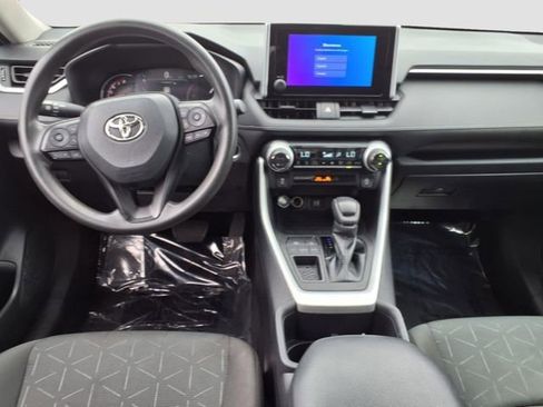 Used 2023 Toyota RAV4 XLE image 12
