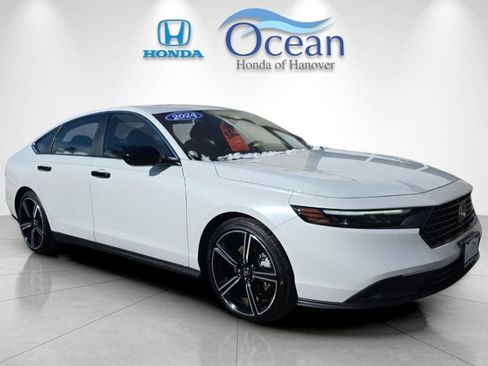 Used 2024 Honda Accord Sport image 1