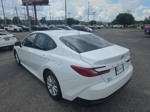 Certified 2025 Toyota Camry LE FWD image 6