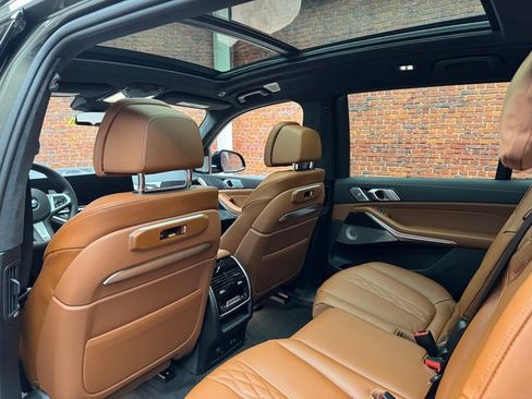 New 2026 BMW X7 xDrive40i image 24