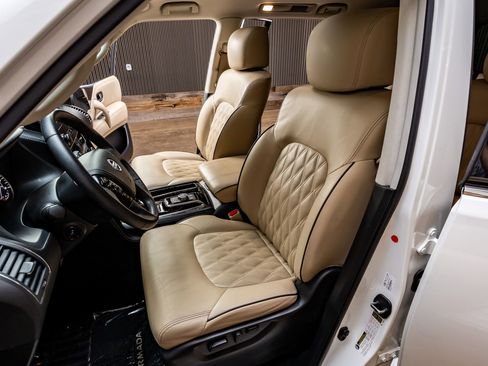 Used 2023 Nissan Armada Platinum w/ Captain's Chairs Package image 26