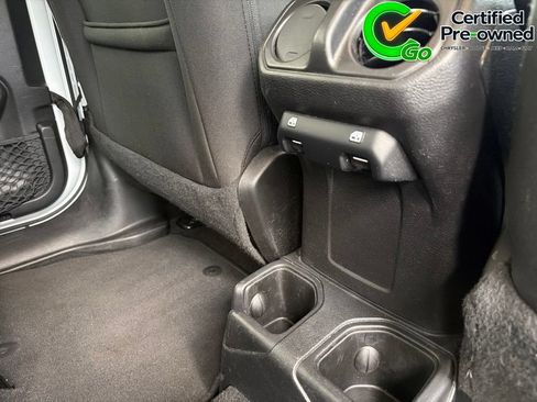 Certified 2019 Jeep Wrangler Unlimited Sport S AWD/4WD image 23